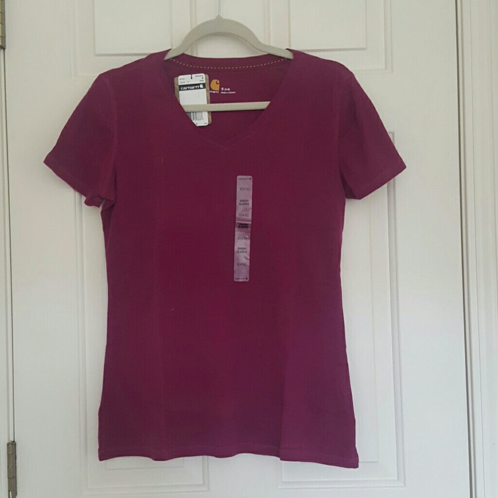 Carhartt Women's calumet v-neck tshirt size small